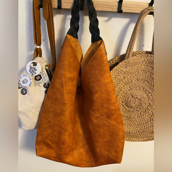 Urban Artisan hobo bag - Picture 6 of 12